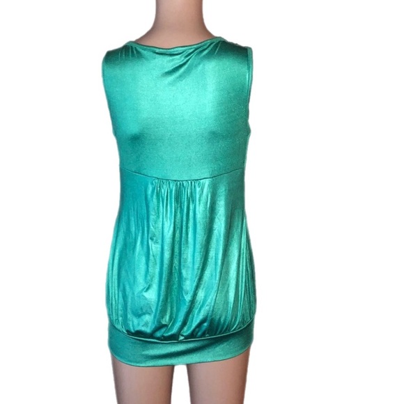 Bebe Green Bubble Hem Tunic with Metal Ring Shoulder detail Medium - Picture 5 of 5